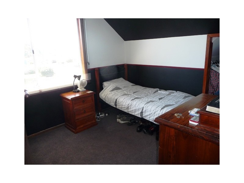 16 Pine Avenue, Burnie TAS 7320