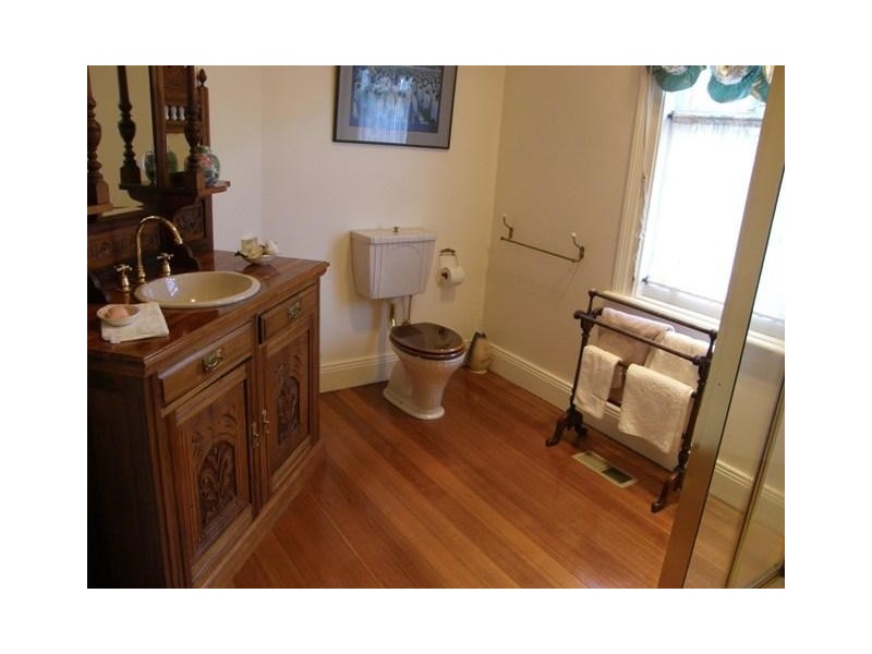 29 Hogg Street, Wynyard TAS 7325