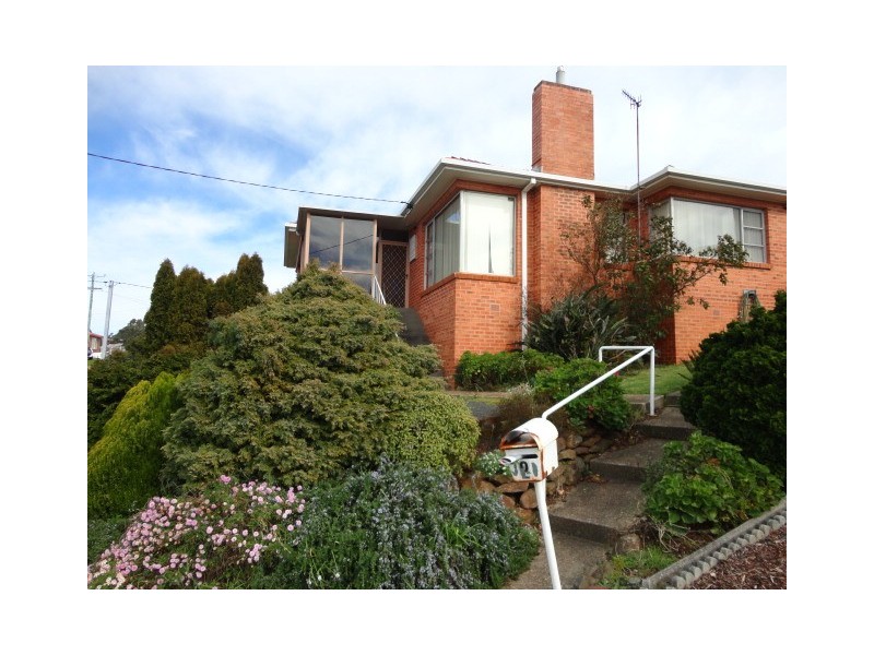 2 Robotham Place, Burnie TAS 7320
