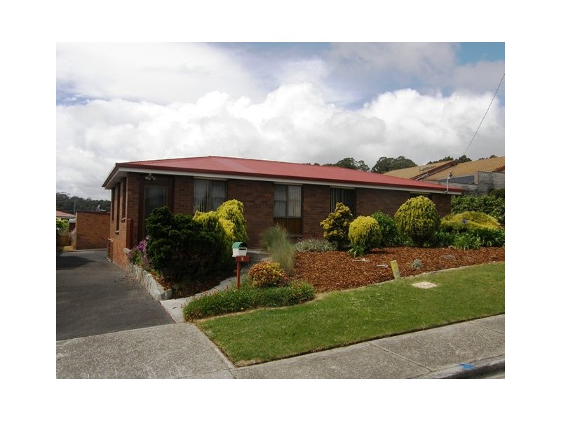 5 Loongana Place, Somerset TAS 7322