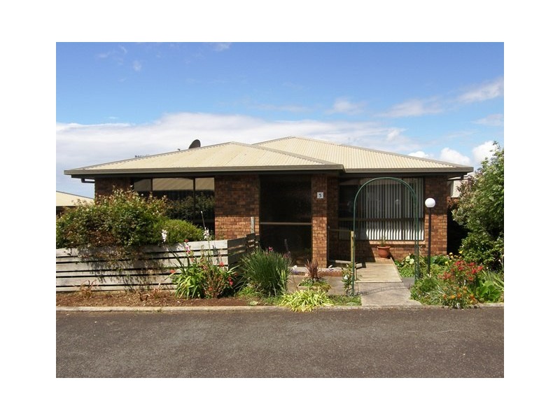 5/60 Lyons Street, Somerset TAS 7322