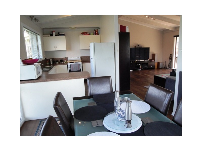 17 Damian Avenue, Burnie TAS 7320