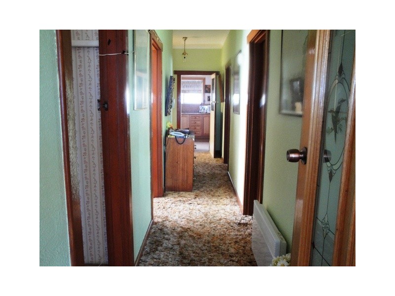 233 Bass Highway, Burnie TAS 7320