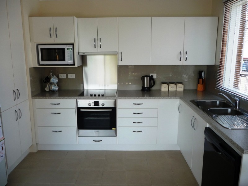 2/10 Ann Place, Ocean Vista, Burnie TAS 7320