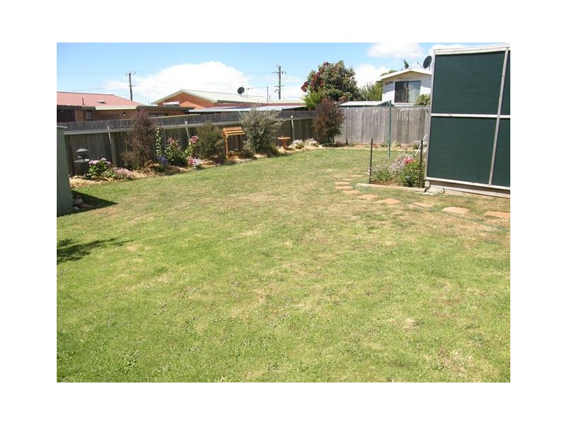 2 Griffiths Street, Burnie TAS 7320