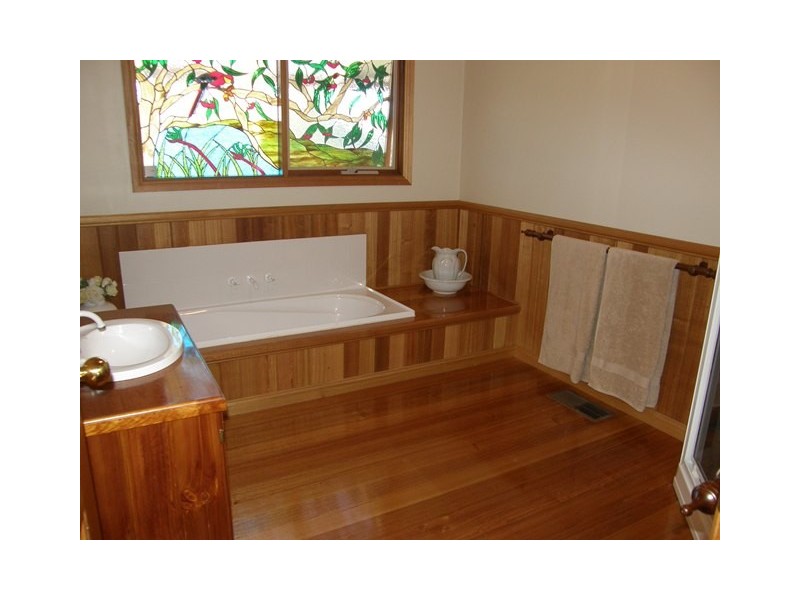 86 Hardys Road, Penguin TAS 7316