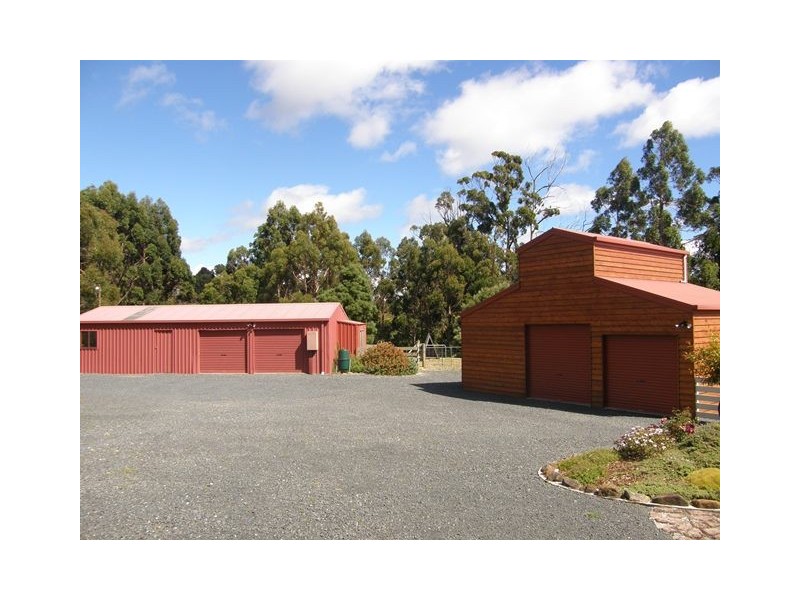 86 Hardys Road, Penguin TAS 7316