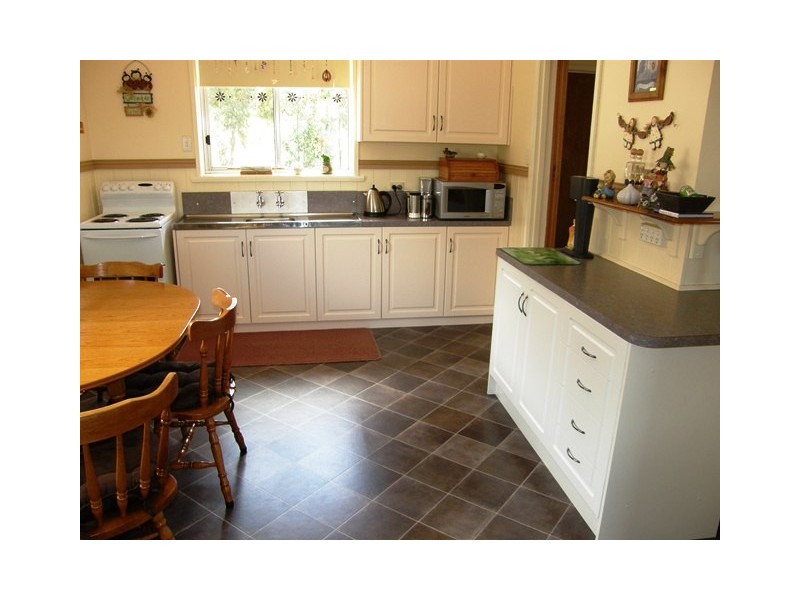 14 Jacobs Crescent, Upper Burnie TAS 7320