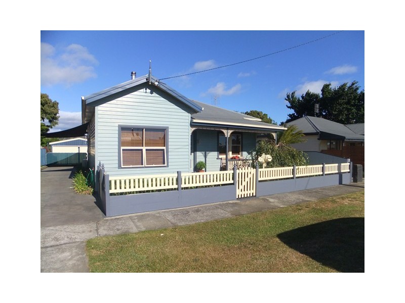 11 Falmouth Street, Somerset TAS 7322