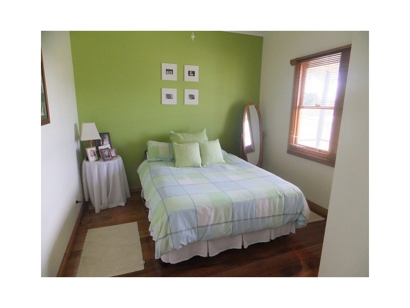 11 Falmouth Street, Somerset TAS 7322