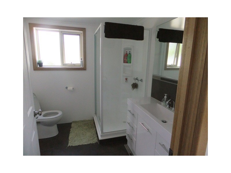 11 Falmouth Street, Somerset TAS 7322