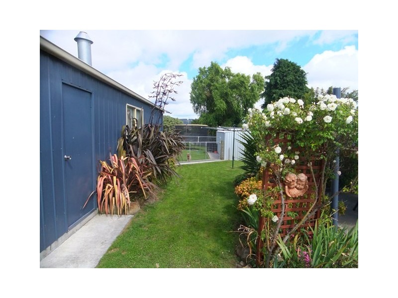 11 Falmouth Street, Somerset TAS 7322