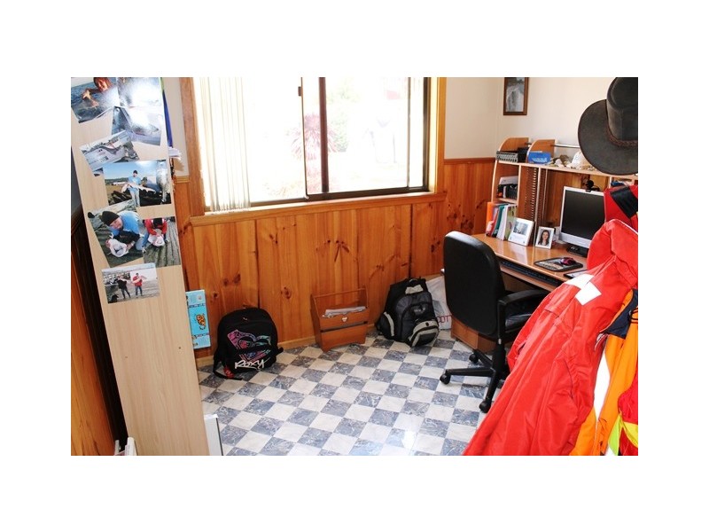 99 Collins Street, Burnie TAS 7320