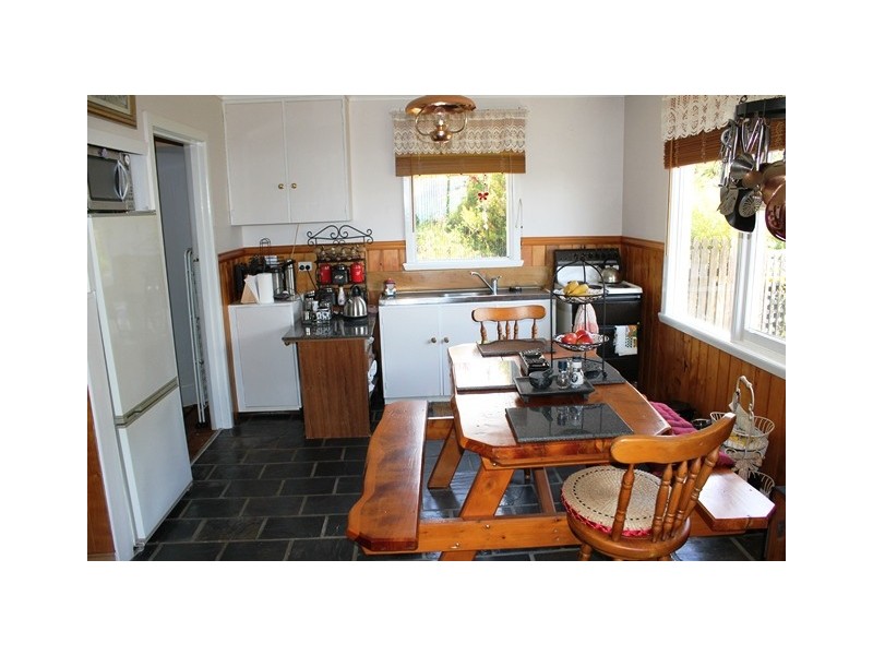 35 Colegrave Road, Burnie TAS 7320