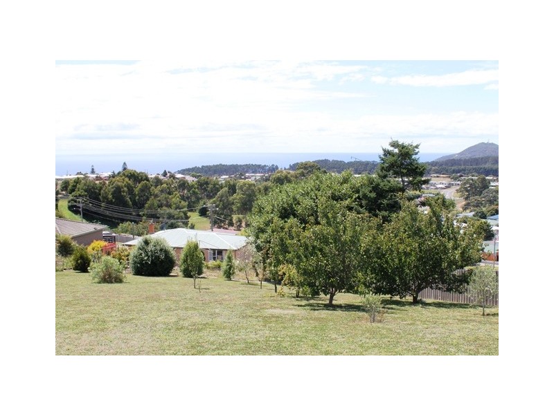 35 Colegrave Road, Burnie TAS 7320