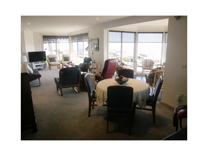 1/52 Brickport Road, Burnie TAS 7320