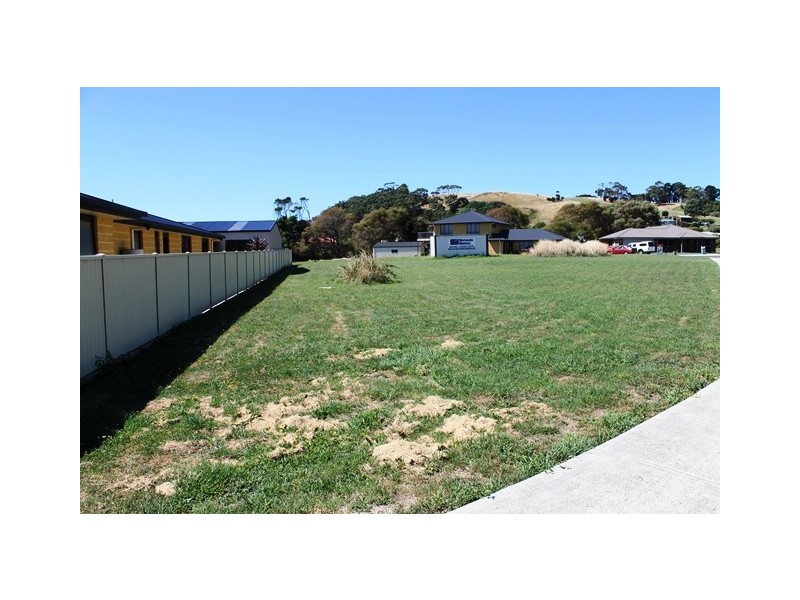 13 Waterford Drive, Sulphur Creek TAS 7316