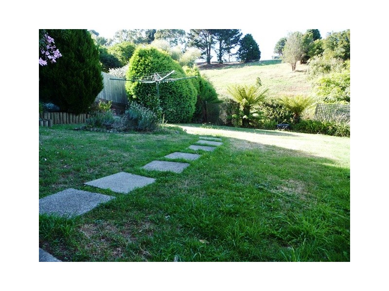 18 Aileen Crescent, Burnie TAS 7320