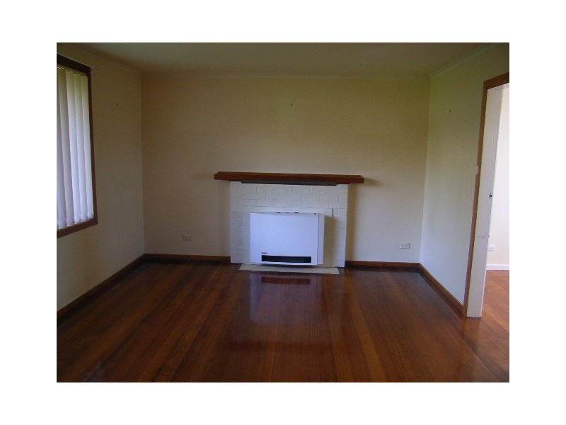 15 Winter Avenue, Upper Burnie TAS 7320
