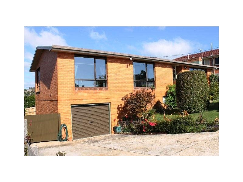 25 Futuna Avenue, Burnie TAS 7320