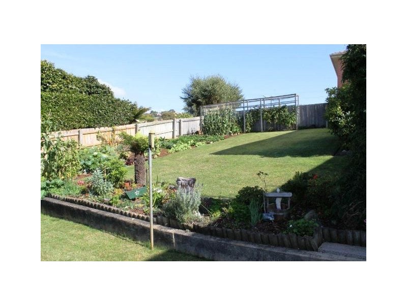 25 Futuna Avenue, Burnie TAS 7320