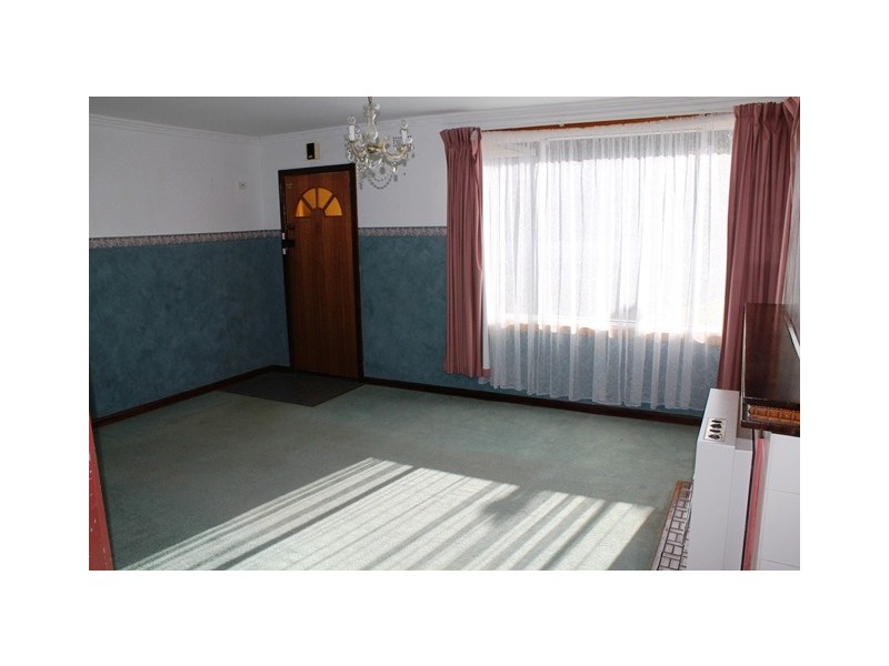 8 Woodward Avenue, Burnie TAS 7320