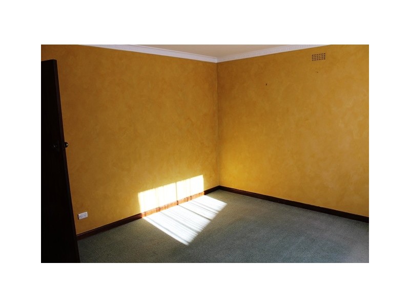 8 Woodward Avenue, Burnie TAS 7320