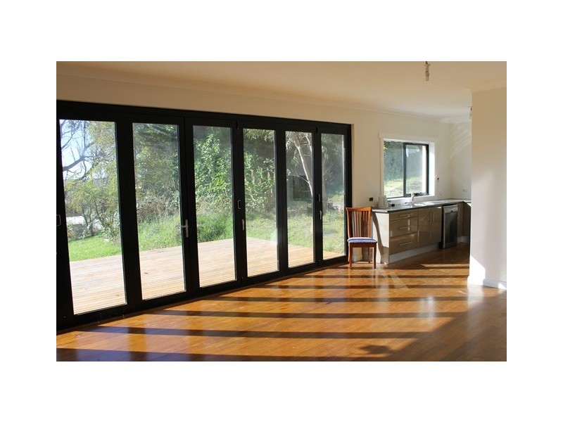 14 King Edward Street, Penguin TAS 7316