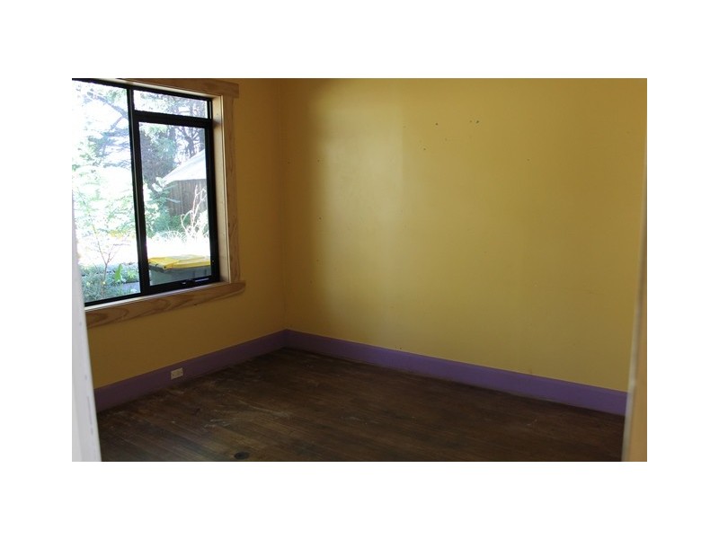 14 King Edward Street, Penguin TAS 7316