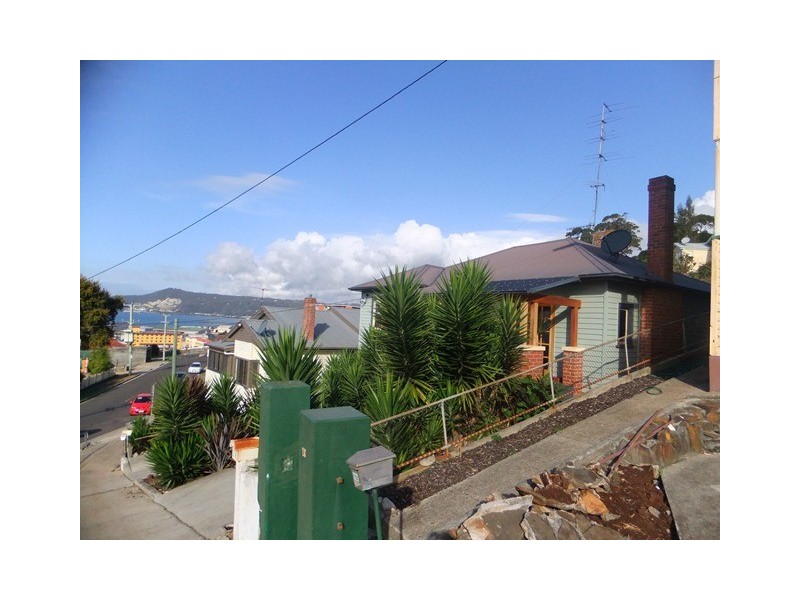 28 Hodgman Street, Burnie TAS 7320