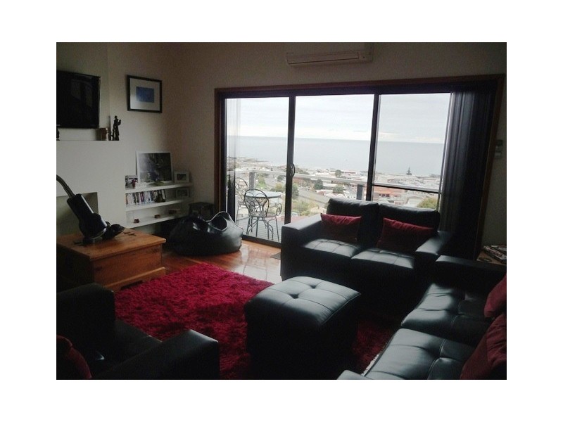 10 Little Bird Street, Burnie TAS 7320