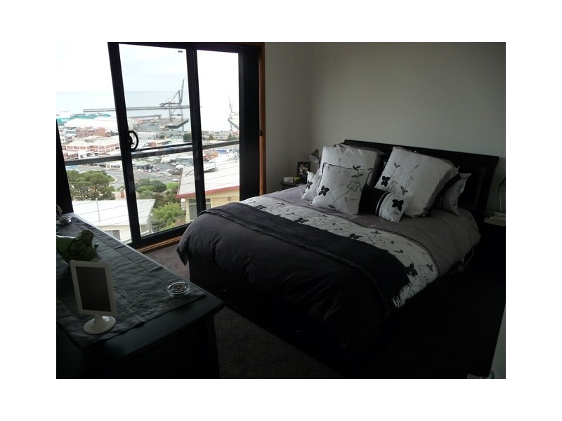 10 Little Bird Street, Burnie TAS 7320