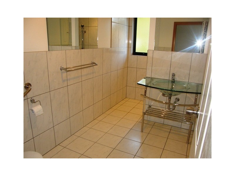 4/119 View Road, Burnie TAS 7320