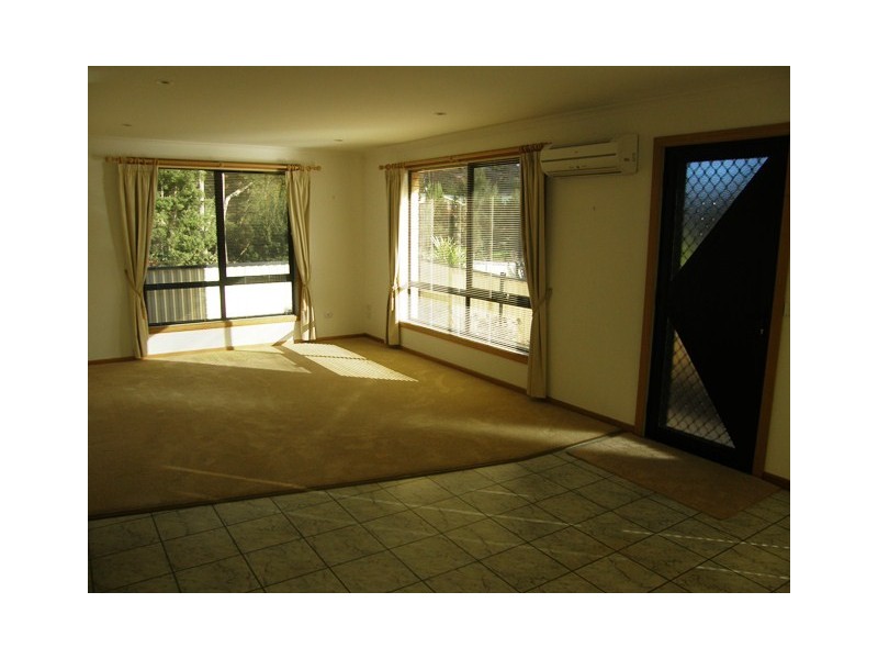 4/119 View Road, Burnie TAS 7320