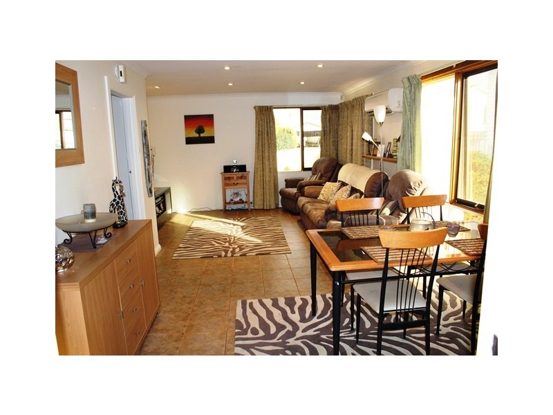 16 Grenville Street, Burnie TAS 7320