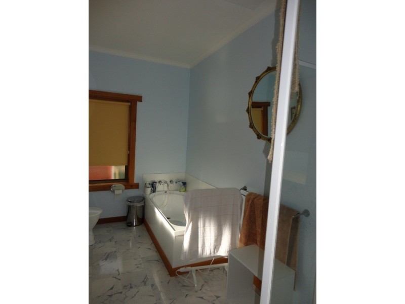 22 Turrung Street, Cooee TAS 7320