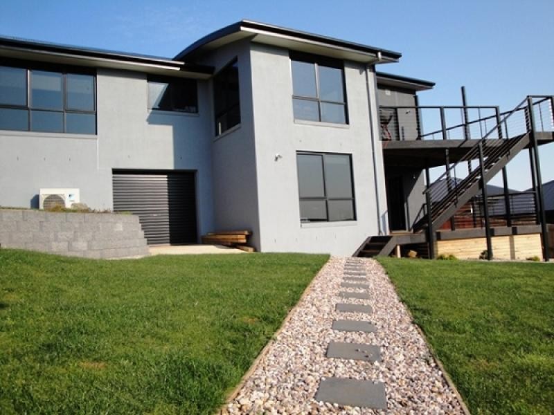 13 Byworth Street, Burnie TAS 7320