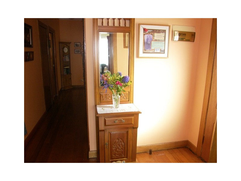 8 Speed Street, Burnie TAS 7320