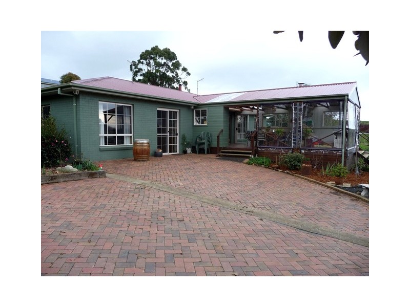 74 Deviation Road, Penguin TAS 7316