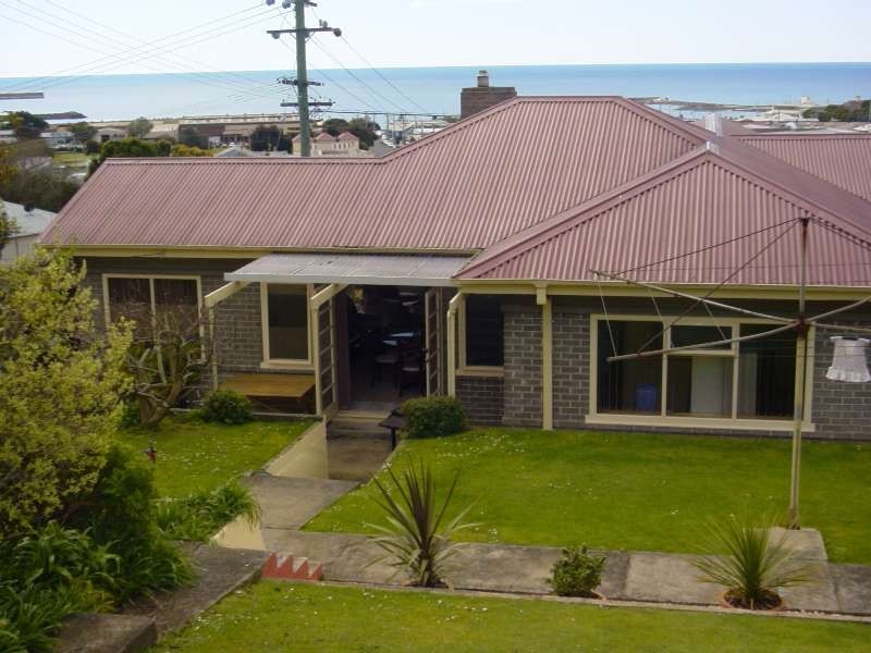 28 Cunningham Street, Burnie TAS 7320