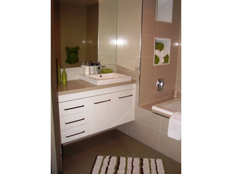 2/10 Lorrie Place, Burnie TAS 7320