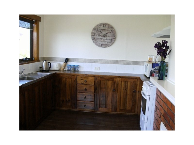 19 Sampson Street, Hillcrest TAS 7320