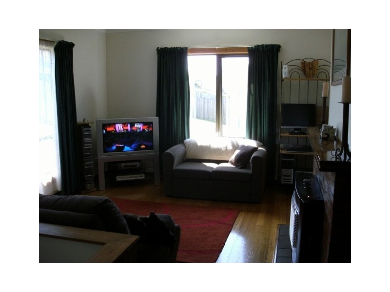 19 Sampson Street, Hillcrest TAS 7320