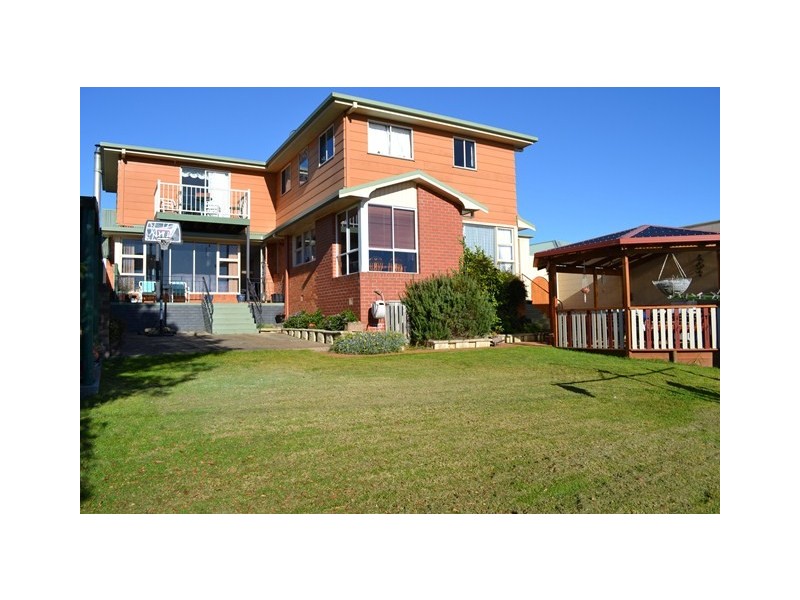 13 Curraghmore Avenue, Burnie TAS 7320