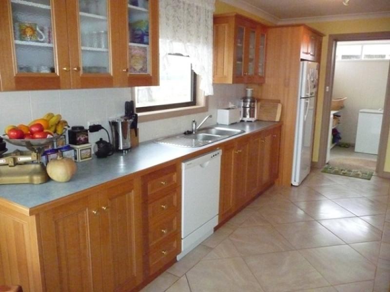 2 Ronald Crescent, Somerset TAS 7322