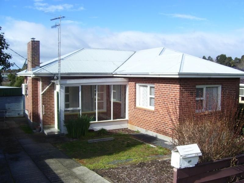 251 Mount Street, Upper Burnie TAS 7320