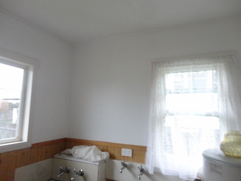 14 Whitford Street, Upper Burnie TAS 7320