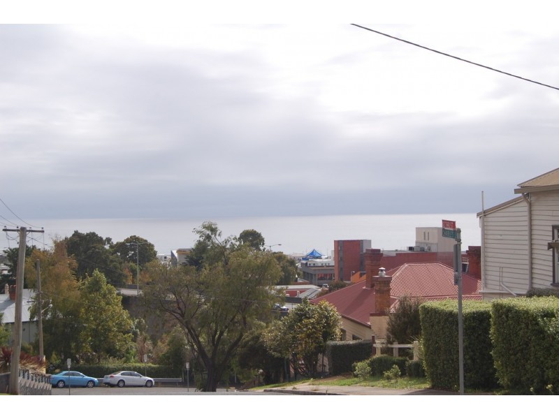 32 Hodgman Street, Burnie TAS 7320