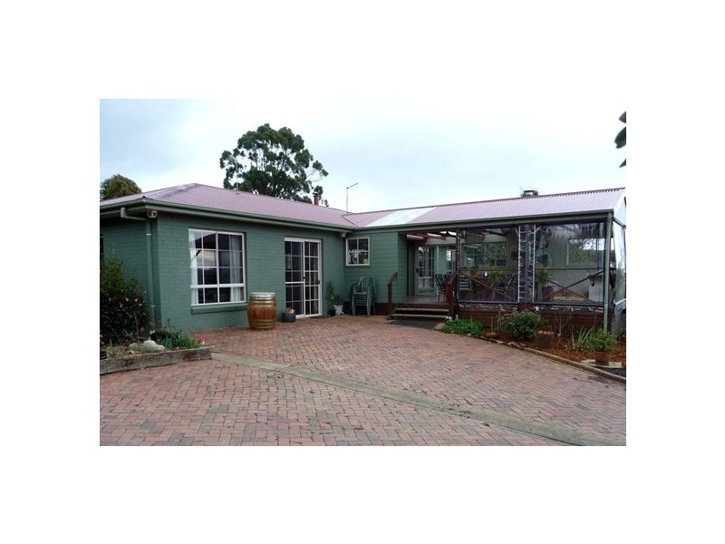 74 Deviation Road, Penguin TAS 7316