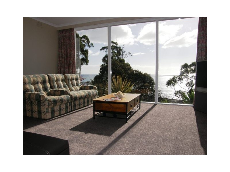 32 Seaview Avenue, Burnie TAS 7320